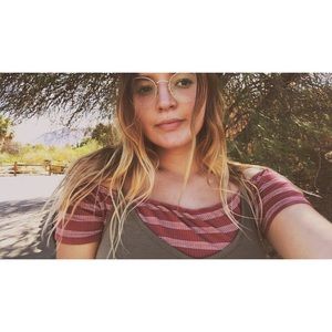 Meet your Posher, Hannah